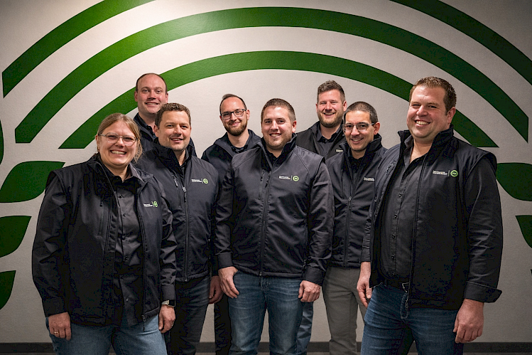 Gruppenfoto Vorstandschaft (hinten v. l. Alexander Keller, Thomas Koppenhagen, Claus Traber; vorn v. l. Dorothee F&uuml;lle,  Matthias Mast, Christoph M&uuml;ller, David Depfenhart, Jonathan Stetter)